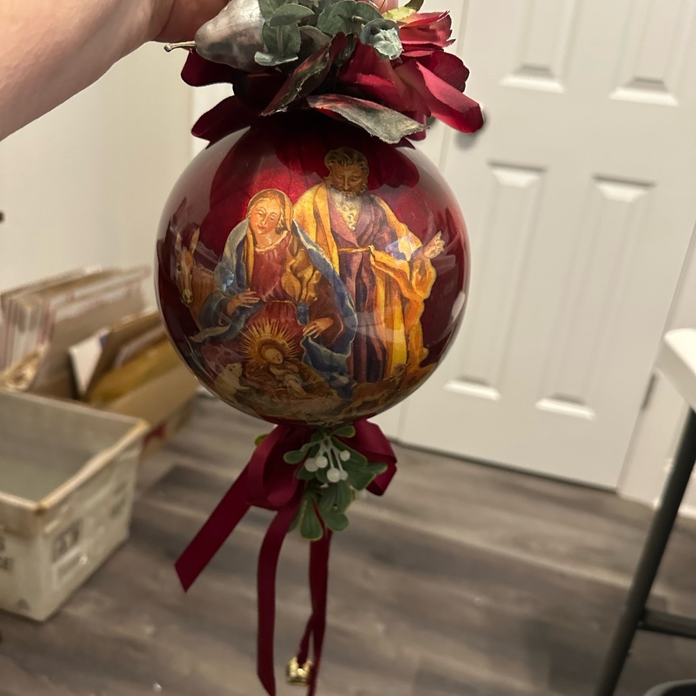 Joseph Mary Jesus Nativity Christmas Holiday XXL Round Hanging Ball 🌲